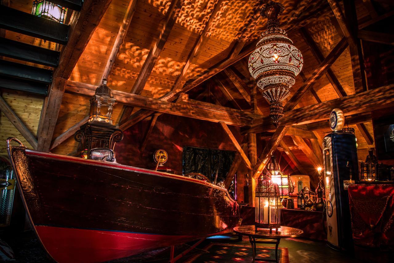 Bijou Hotel / Love&Romance Kallnach Exterior foto